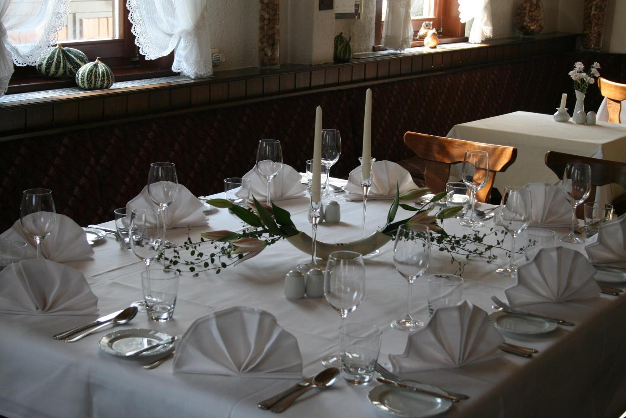 Landgasthof & Hotel Krone Eischleben Ichtershausen ภายนอก รูปภาพ